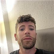 Soy profesor en la Universidad y en Formación Profesional de la rama de Actividad Física y Deporte y puedo formarte en cualquier aspecto relacionado con esta área, especialmente en lo relacionado con el entrenamiento personal y el fitness.